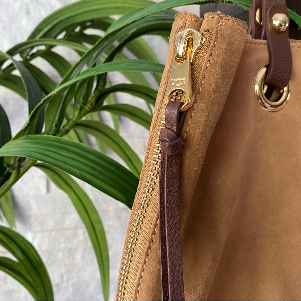 UGG Chestnut Suede “Sheldon” Tote Bag - Picture 9 of 14